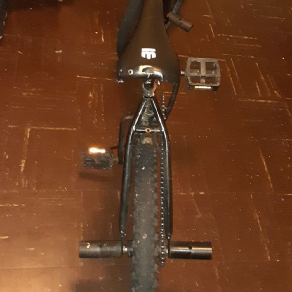 Bike - Picture 4 of 4
